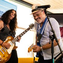 Jam Session @ Camping Blues Zazou Haifa (vocals, guitare), Georges Box Boixader (guitar), Eric Emery (bass). Jam Session avec Pepper Blues @ Camping Blues Festival, Clos de la George,...