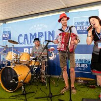 Jam Session @ Camping Blues Georges Box Boixader (guitar), Marion Fontana (vocals), Yves Brasey (drums). Jam Session avec Pepper Blues @ Camping Blues Festival, Clos de la George, Yvorne...