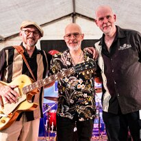 The Greasers @ Camping Blues Thierry Lucotte (vocals, guitar), Philippe Cataldo (drums), Yves Ducret (bass, vocals). The Greasers @ Camping Blues Festival, Clos de la George, Yvorne (VD),...
